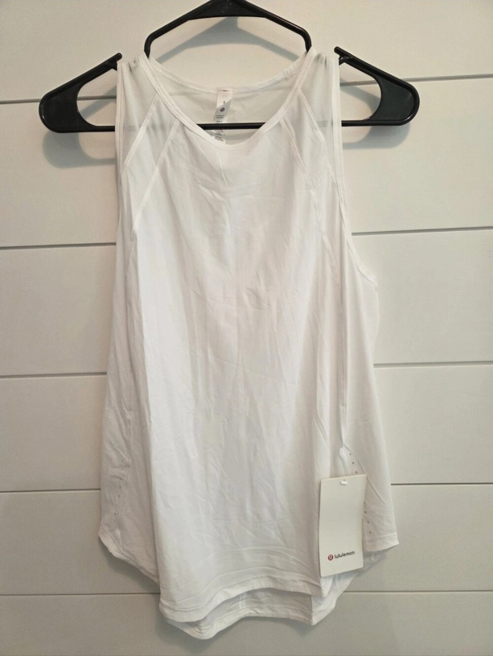 Lululemon Classic Sculpt Tank Size 8 White